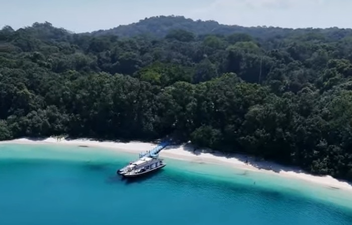 10 Tempat Wisata di Banten Terbaru 2025 Wajib Dikunjungi saat Liburan Bersama Keluarga 4 Wisata di Banten