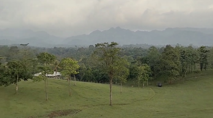 10 Curug Tersembunyi di Banten dan Hidden Gem, Cocok Buat Liburan Sekolah 2025 Nih 9 Bukit Waruwangi