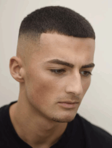 31 Model Rambut Pria Terbaru 2025 Sesuai Bentuk Wajah, Gen Z Banten Wajib Nih! 9 model rambut pria