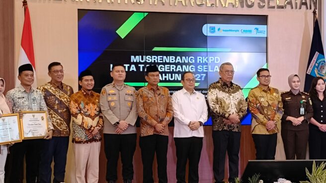 Wali Kota Tangsel, Benyamin Davnie Membuka Kegiatan Musrenbang Tangsel